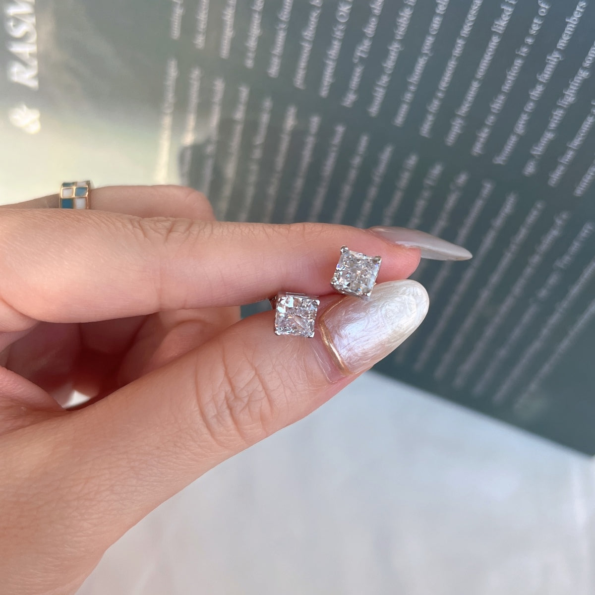 [LuckyStar] 1,0 Karat strahlende Prinzess-Schliff-Hochzeitsohrringe