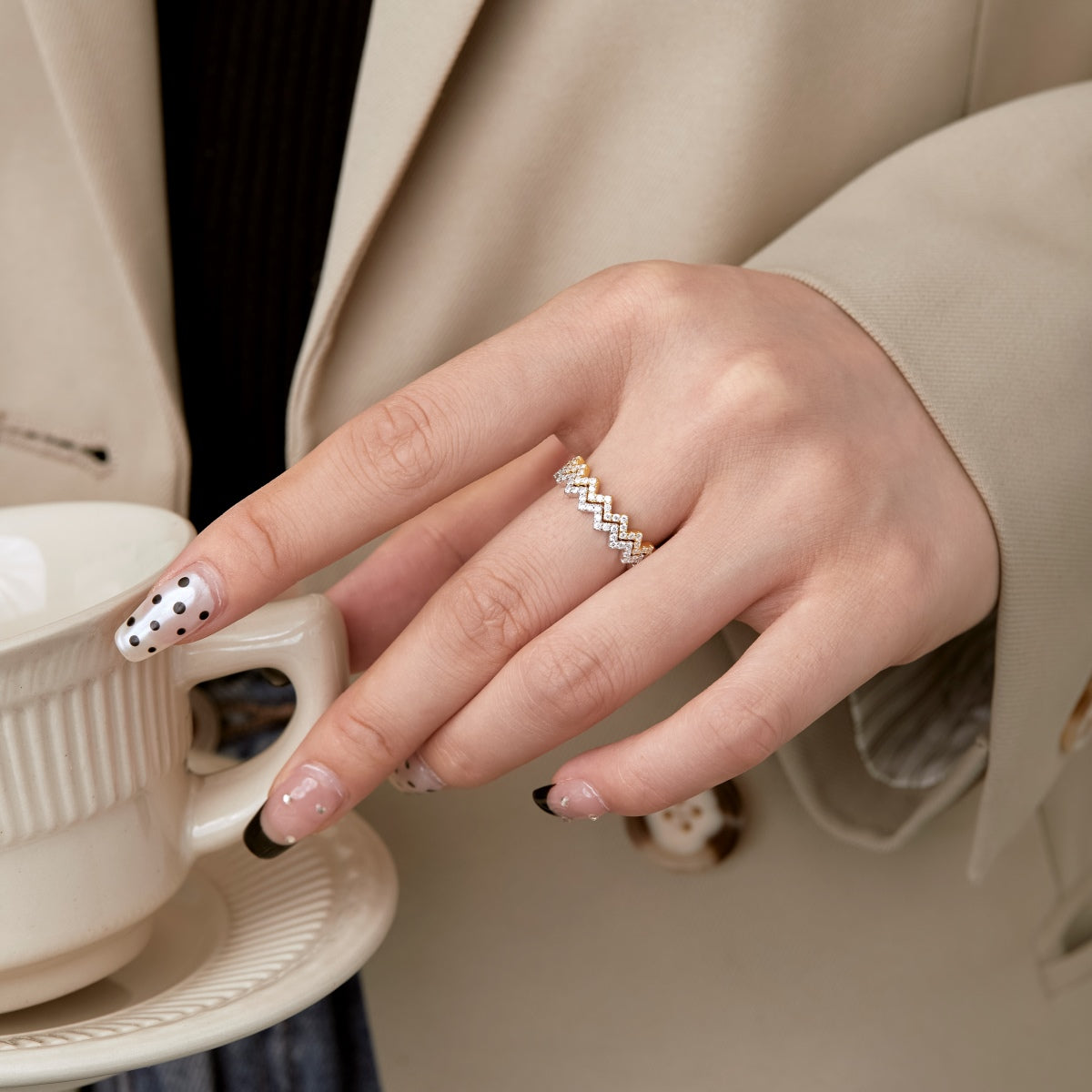 [LuckyStar]Delicate Enchanting Wave Shape Daily Ring