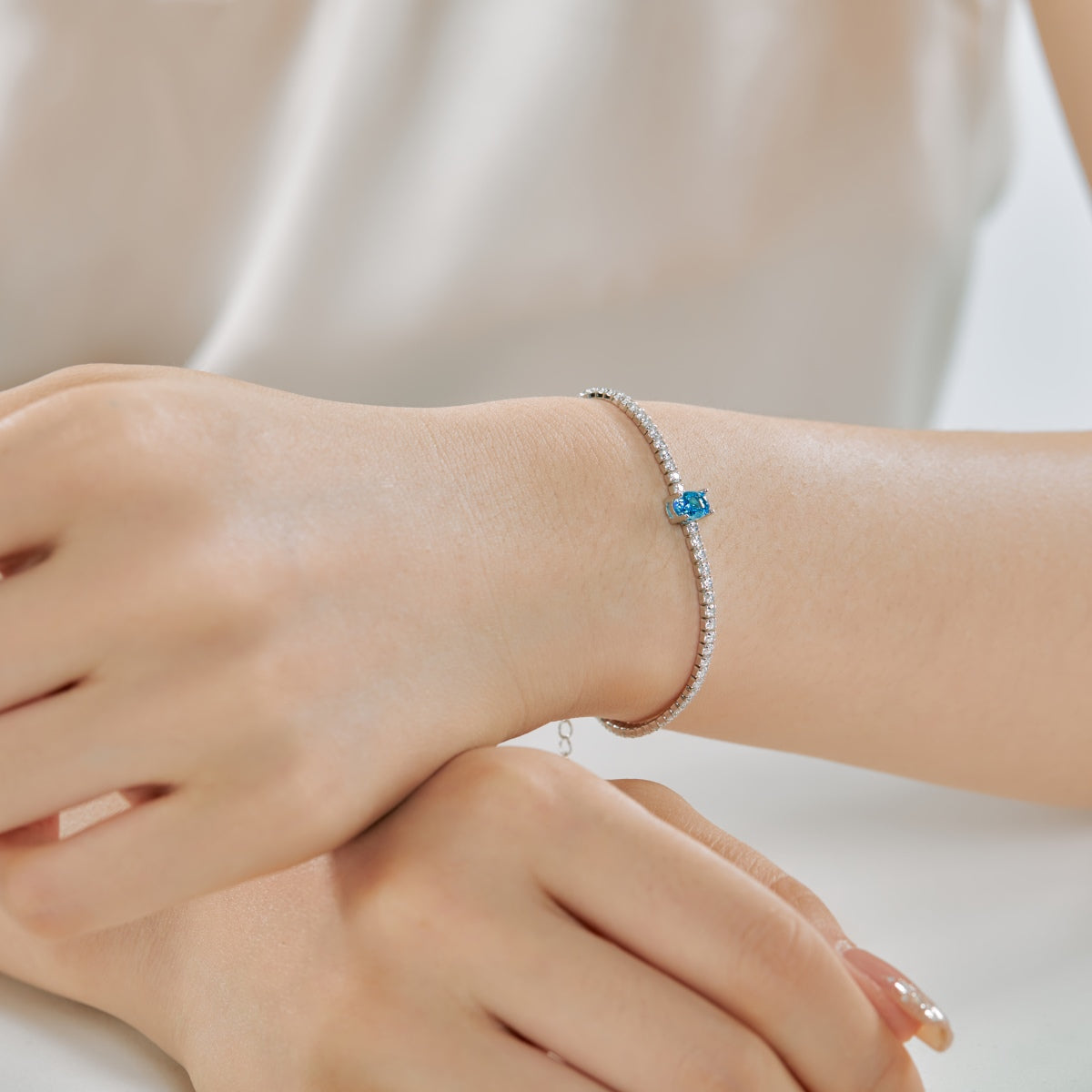 [LuckyStar]0.75 Carat Exquisite Oval Cut Daily Bracelet