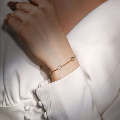 [LuckyStar]Gost Shape & Round Shape Necklace