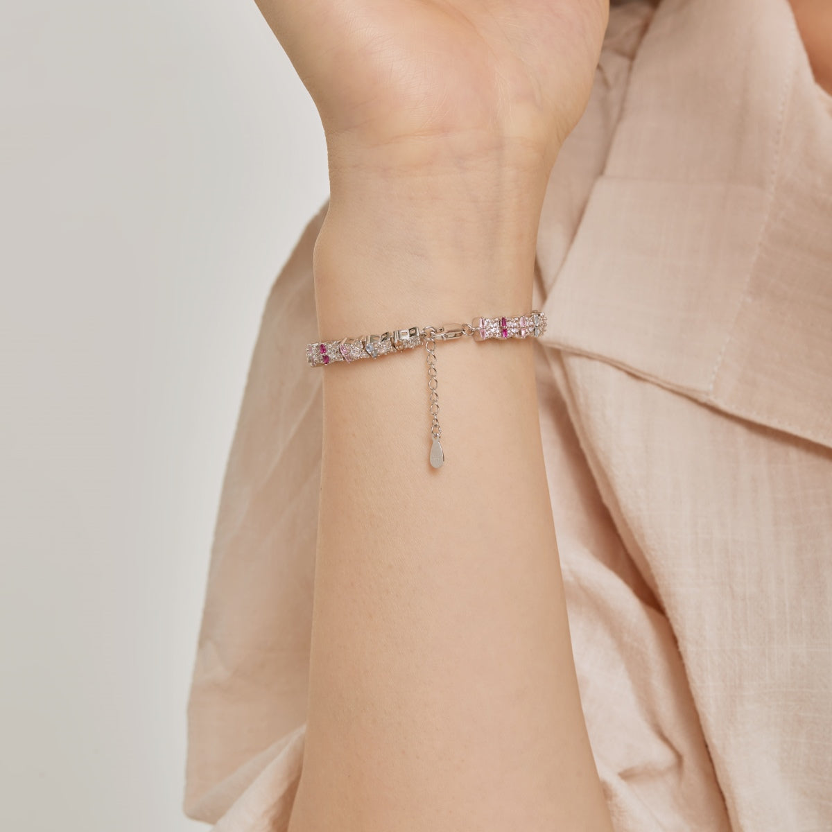 [LuckyStar]Einzigartiges buntes Armband in Blumenform für den Alltag